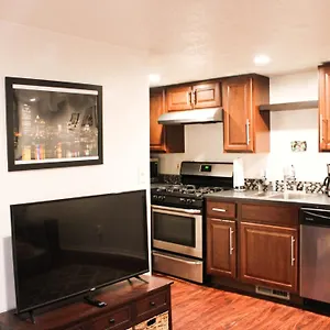  Apartment 1 Bed - Amazing Location 1 Block To Carson St United States